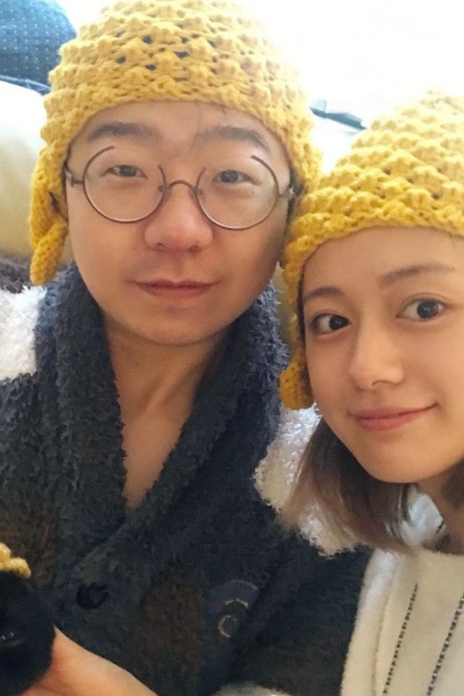 李诞和黑尾酱离婚,付了好大一笔分手费. 之前李诞不想结婚.