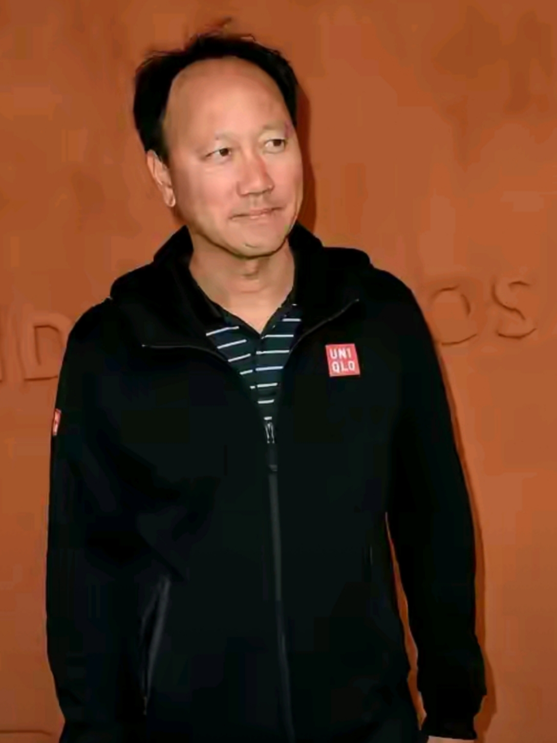 张德培年轻的时候,做过洗发水的广告