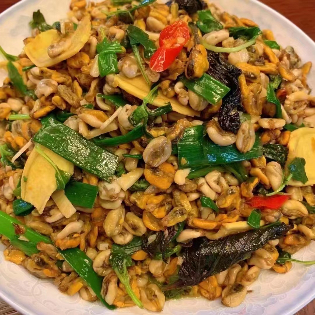 海瓜子肉,一盒炒一大盘 纯肉,配饭特别香 夏天的味道!