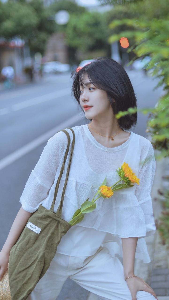 解忧邵帅《你是人间四月天》[flac/mp3-320k]无损音乐-百度网盘-轩祥