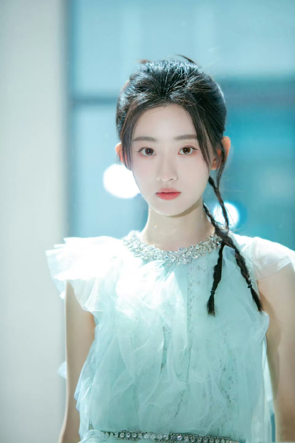 杨雨潼,碧纱轻拢,甜美可人 [大哈]