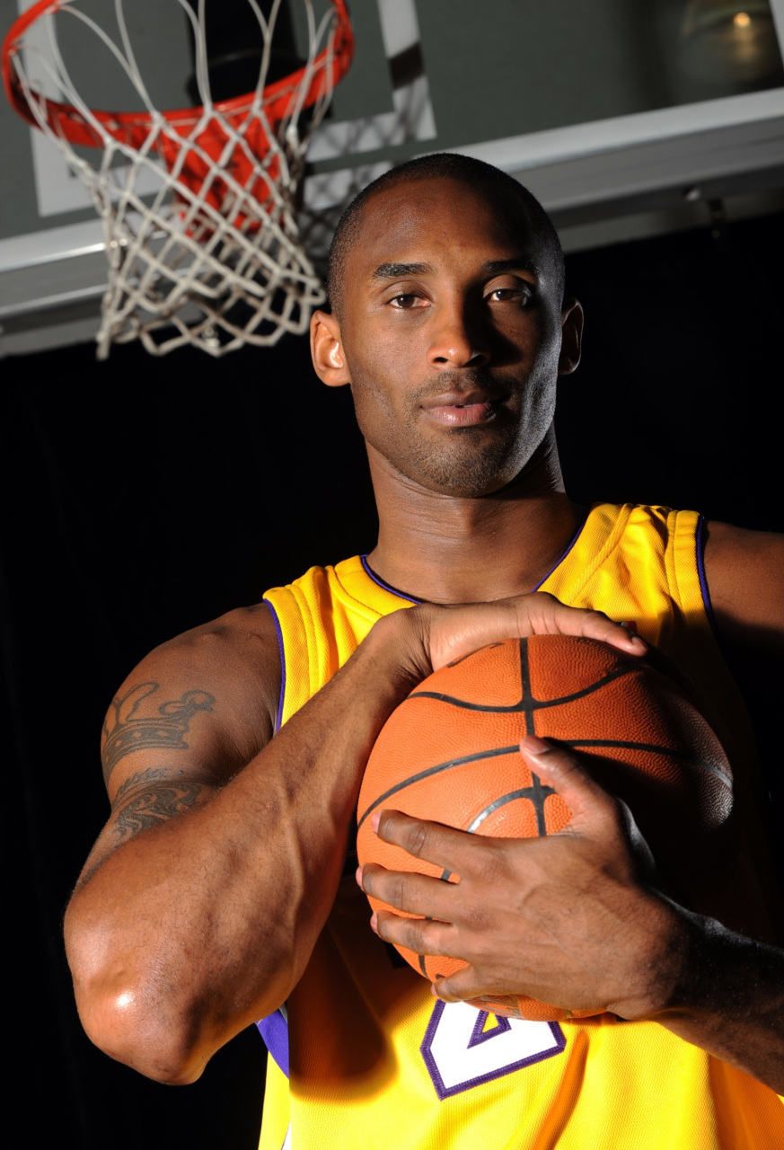 科比·布莱恩特(kobe bryant)是一位美国著名的职业篮球运动员,被誉为