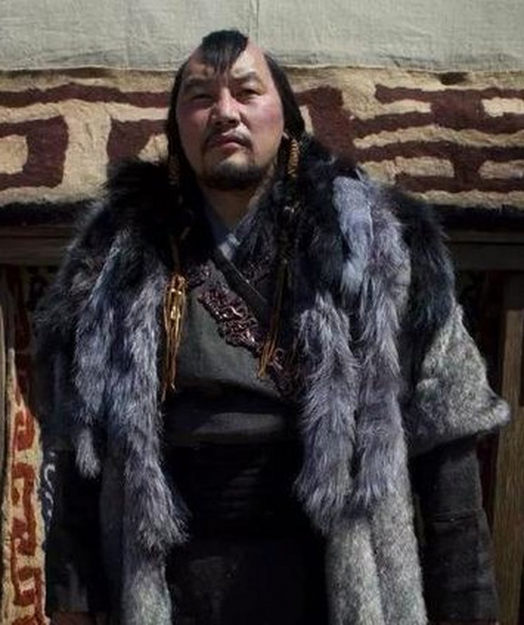 拓跋沙漠汗,拓跋弗,拓跋郁律凡祖孙三人尝悉以冠绝宗室而闻名于世,是