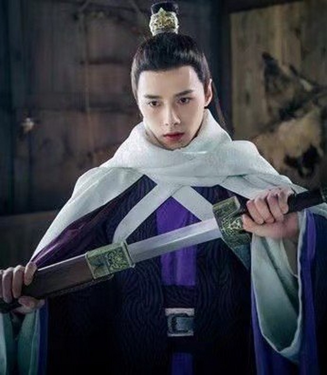 陈郡阳夏(今河南省太康县)人.