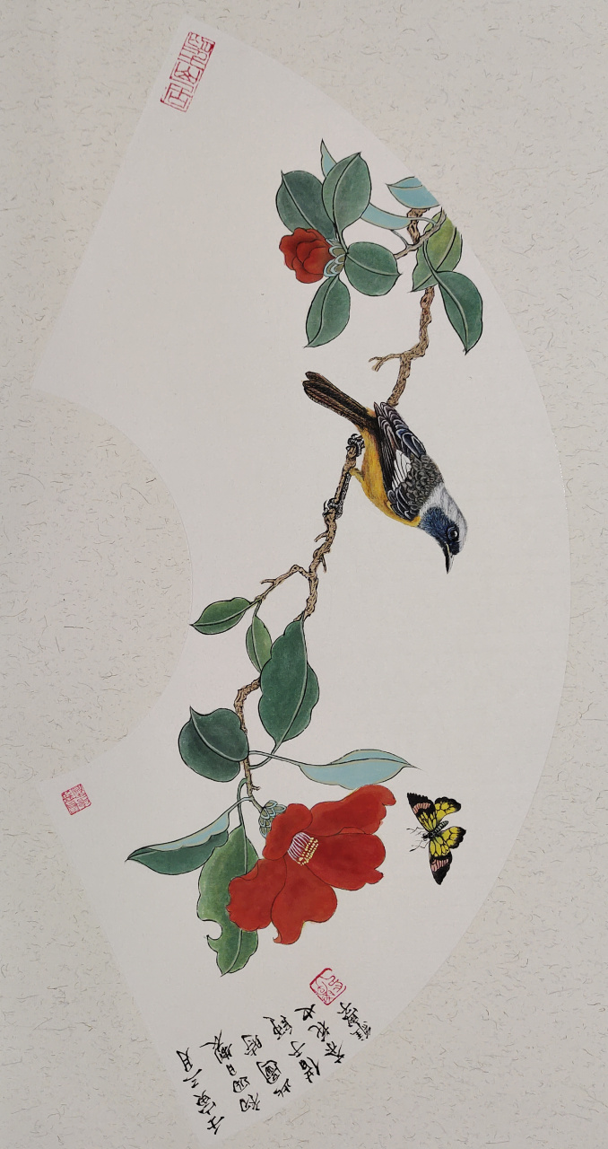 传统文化# 最近画了几幅扇形花鸟画,追求简洁而不单调!