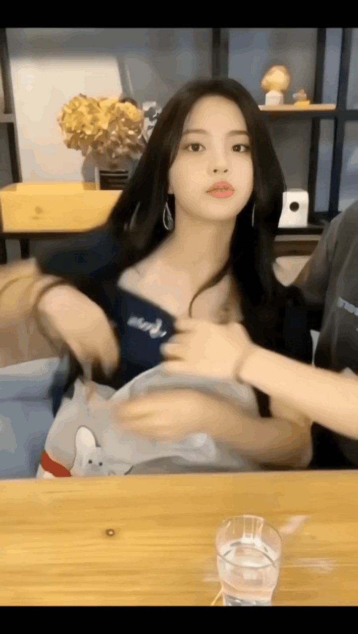 这种算不算低俗直播,算不算引诱人,我该不该去平台举报呢?