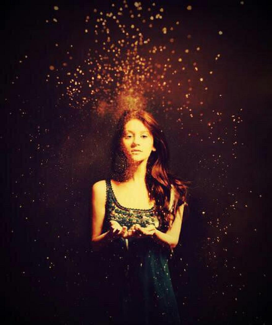 成功的时候可以开心,但是根本别骄傲.你开心就好了,不必要别人知道.