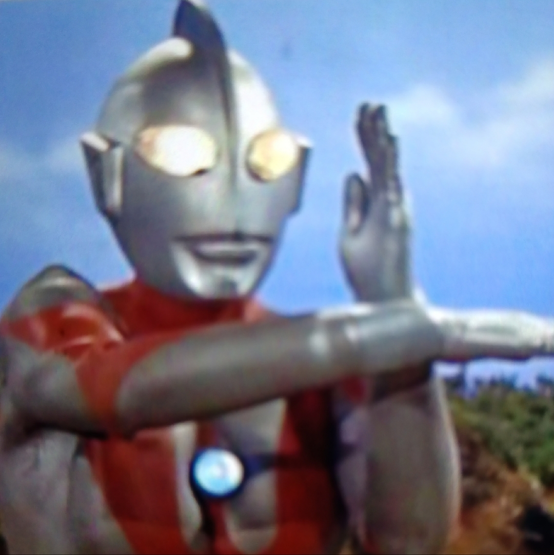 生物在核辐射的影响下变异了,这些生物就像奥特曼故事里面生动的怪兽