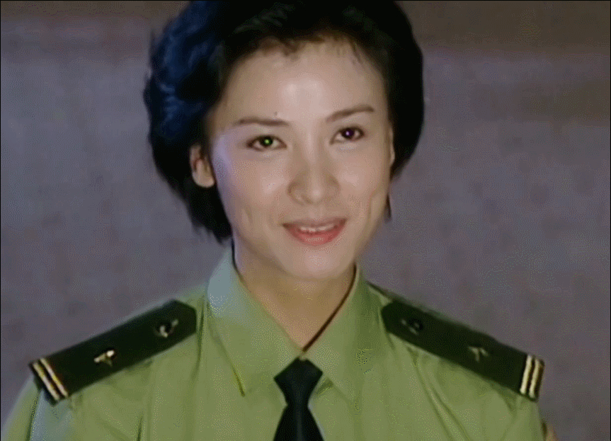 是警花欧庆春,还是富家女欧阳兰兰?