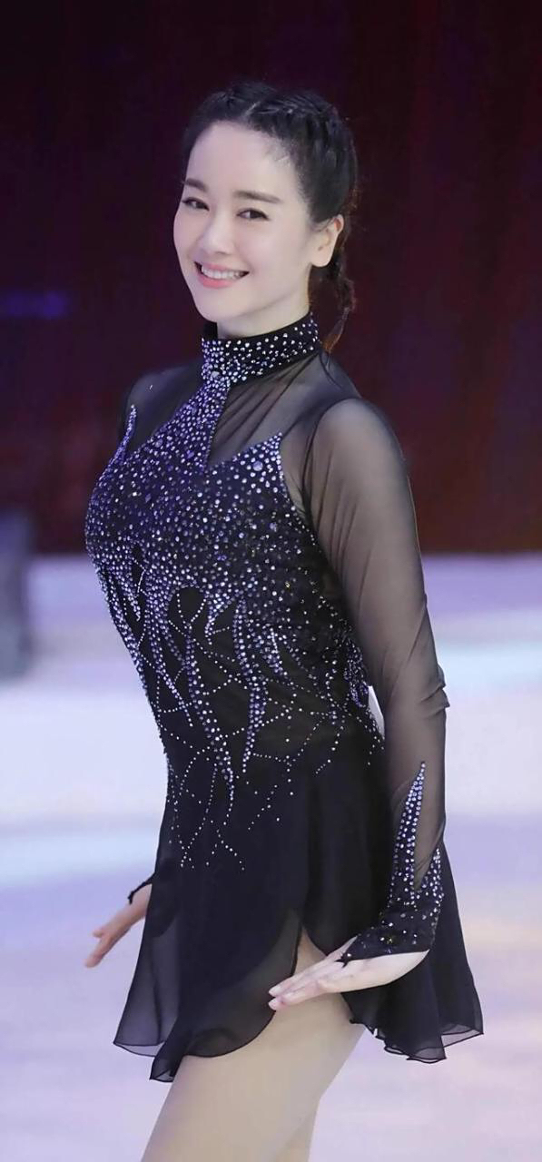 46岁左小青,成熟妩媚,柔情似水.