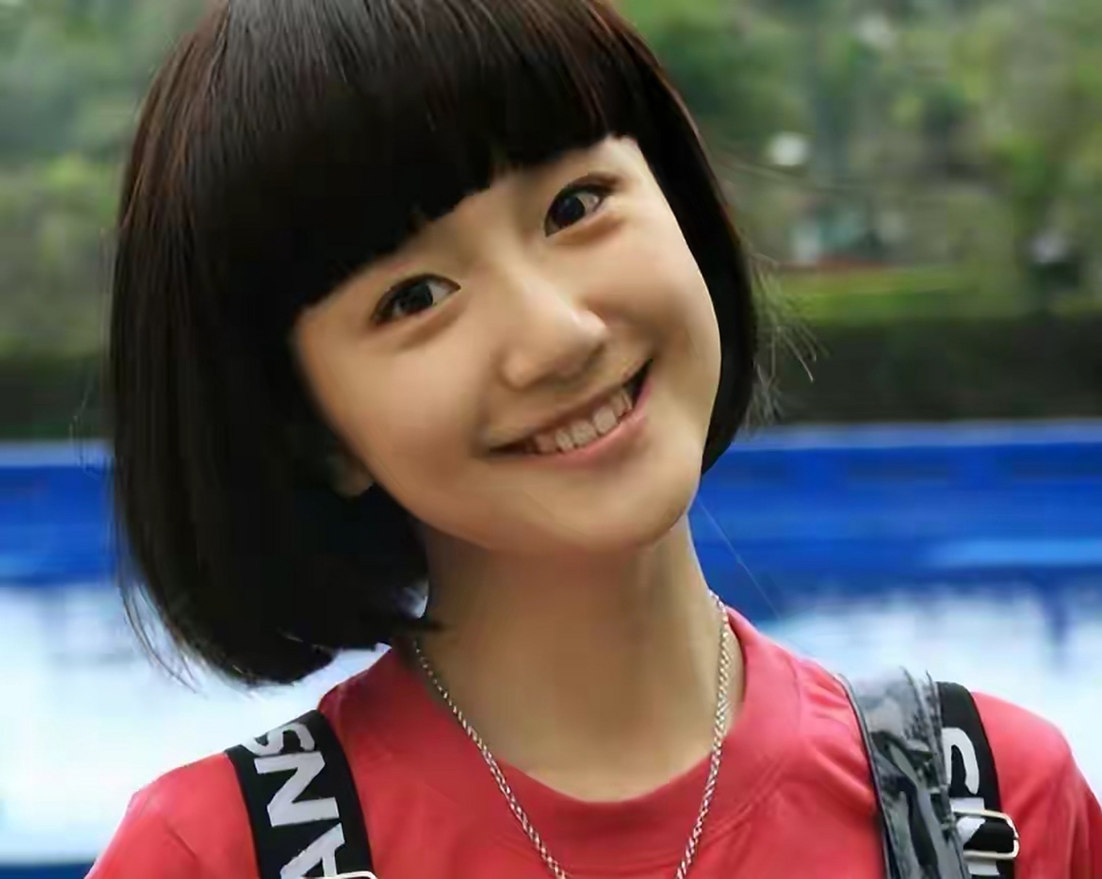 她在处女作《武林外传》里面饰演"小泥巴",她也曾是黄轩唯一的官宣