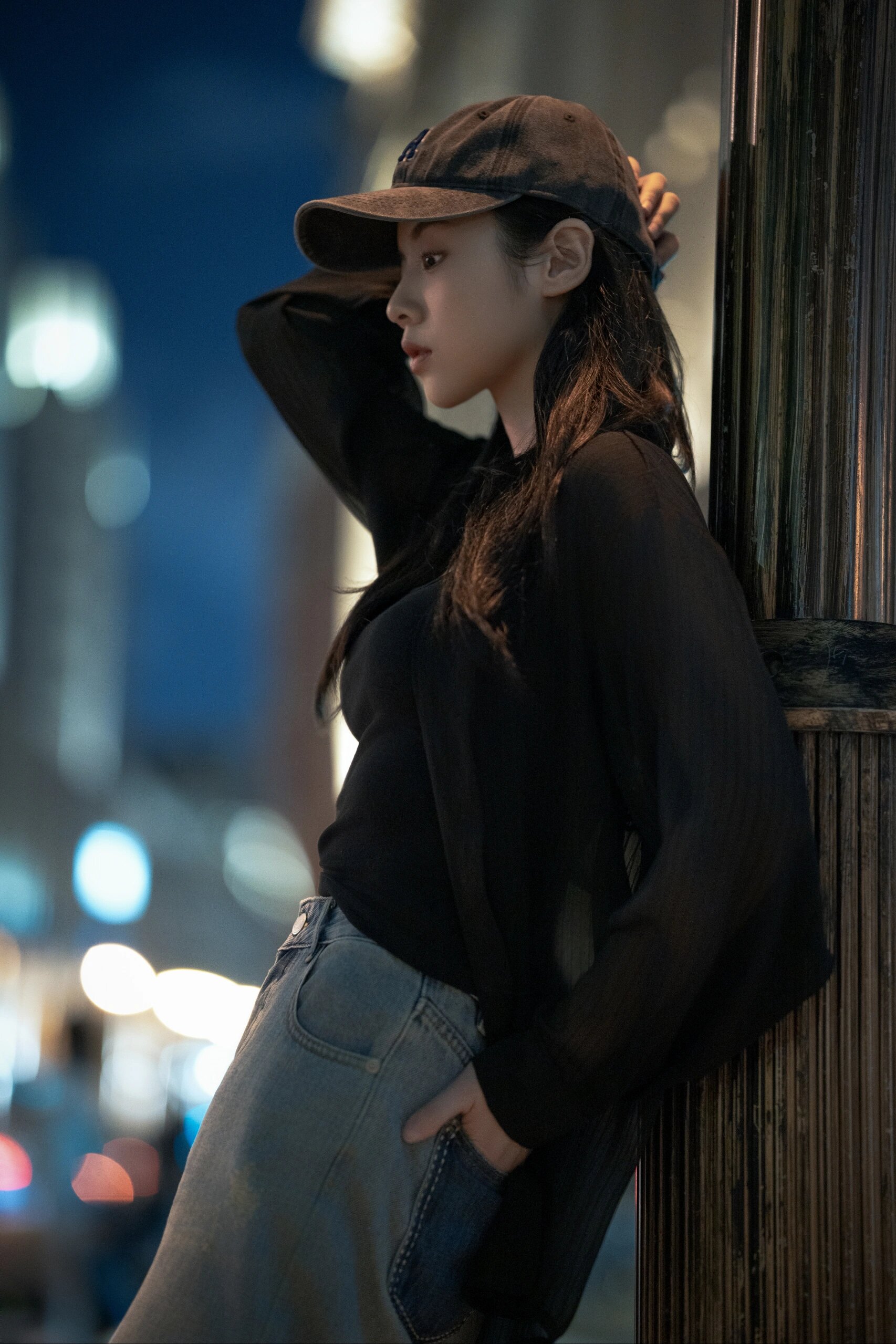 夜晚的城市,总有一种神秘的力量吸引着人.