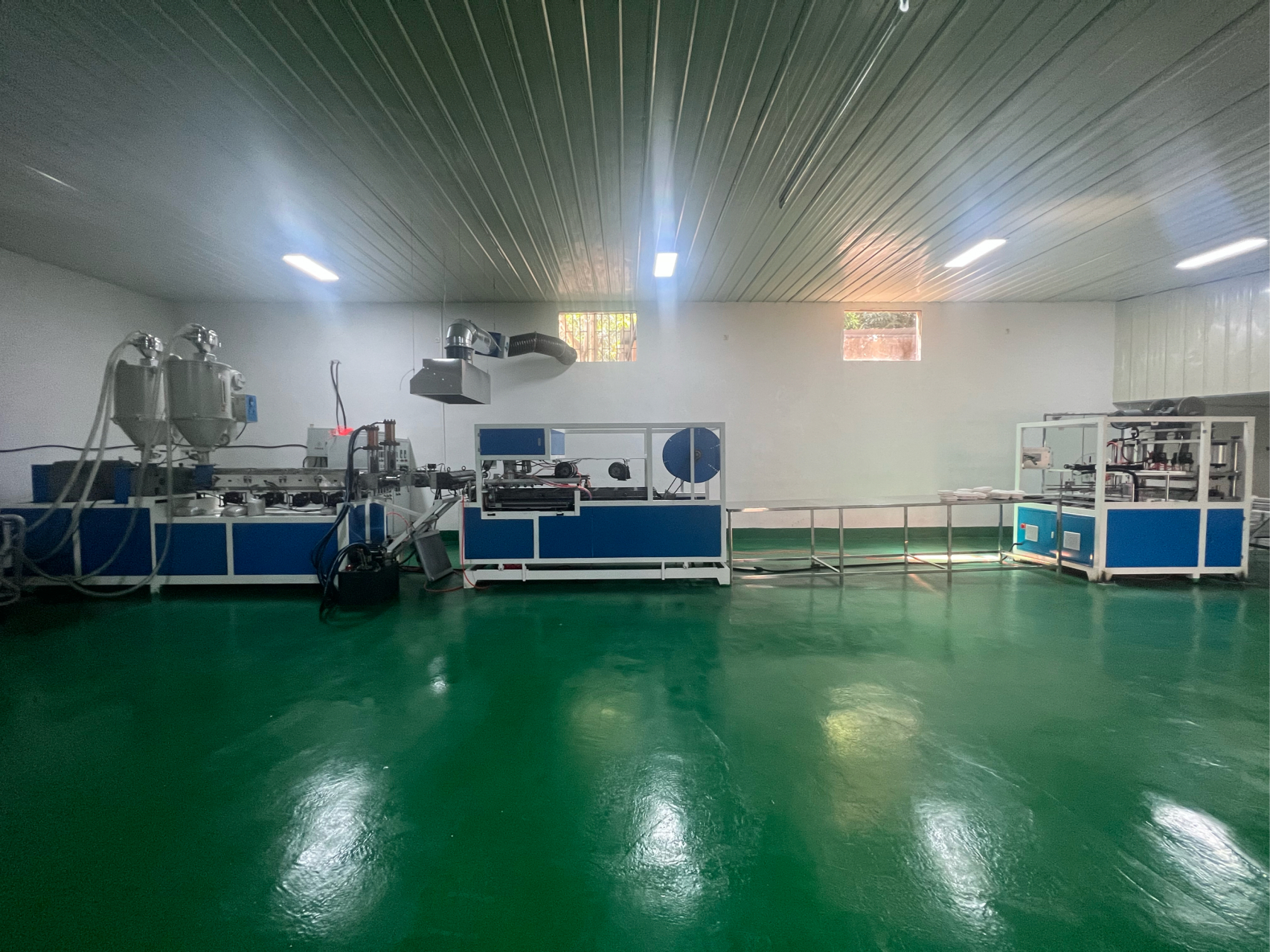 一步法挤出吸塑成型机#吸塑机# #一步法吸塑机# #一次性快餐盒成型机