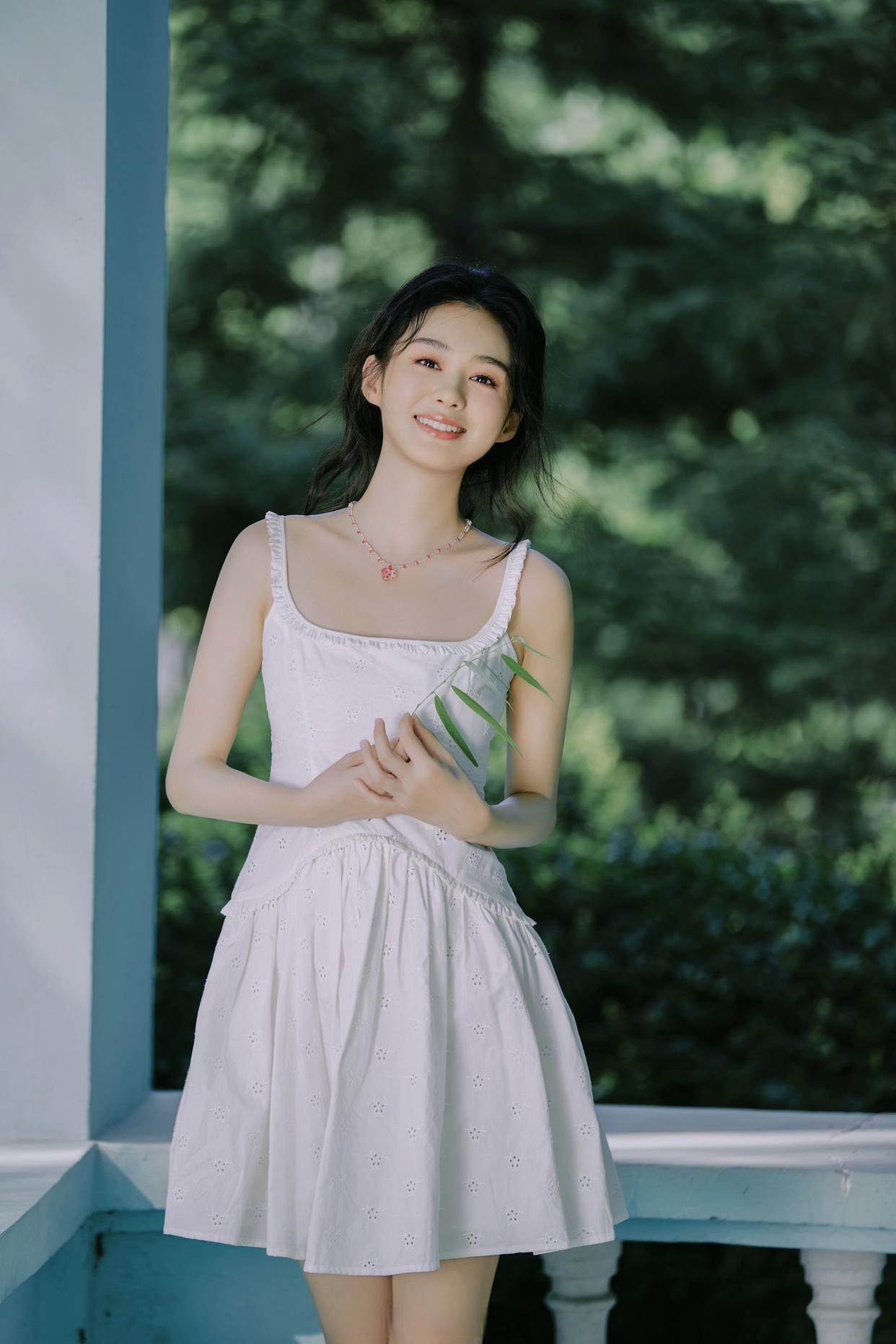 演员    郑合惠子