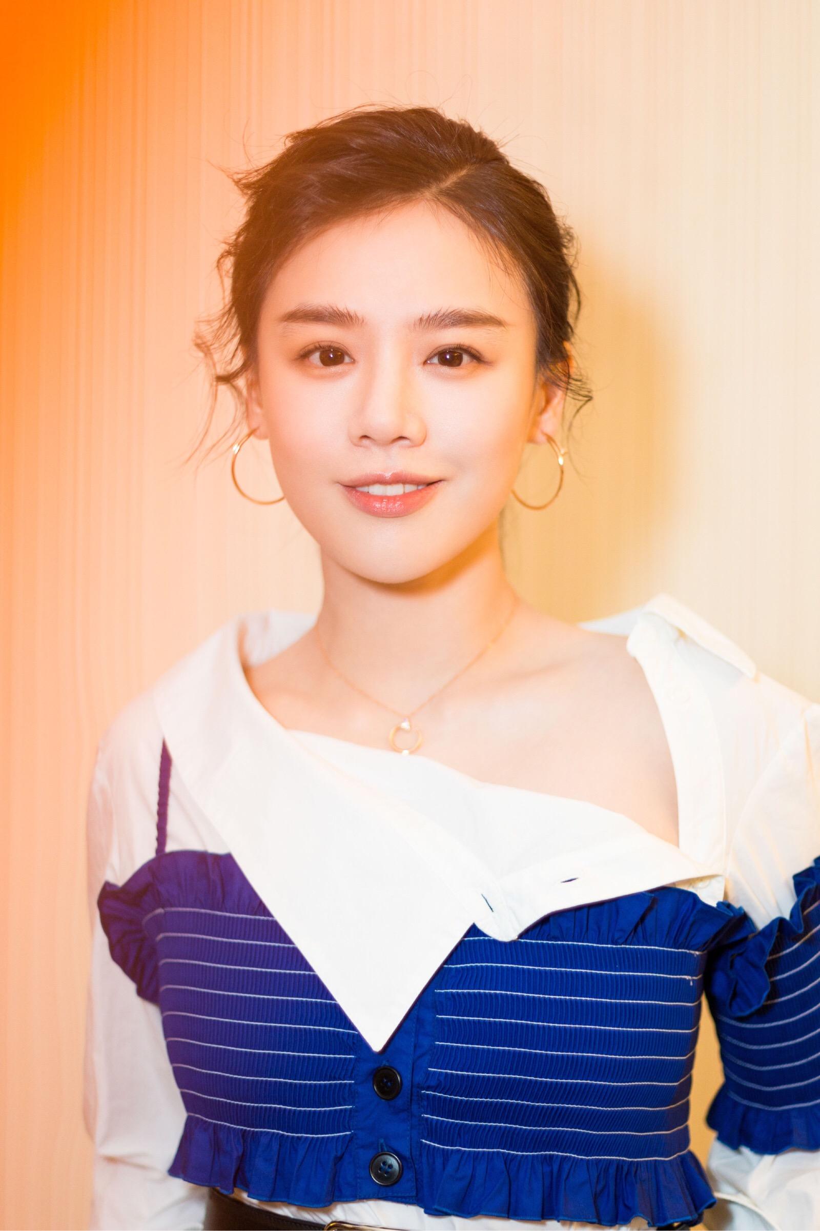 马思纯据说是有抑郁症,不过据说已经好了.#九月动态激励计划