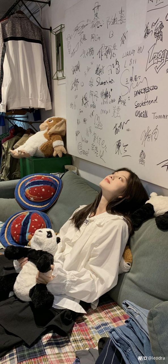 求芭比母捏牛 #爱用口红分享# 爱用口红:mac  推荐理由:求芭比母捏牛