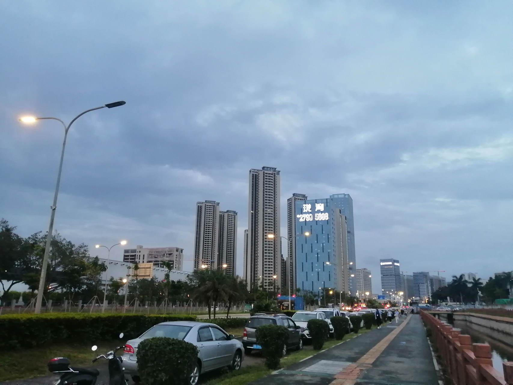 "深圳宝安沙井新地标"