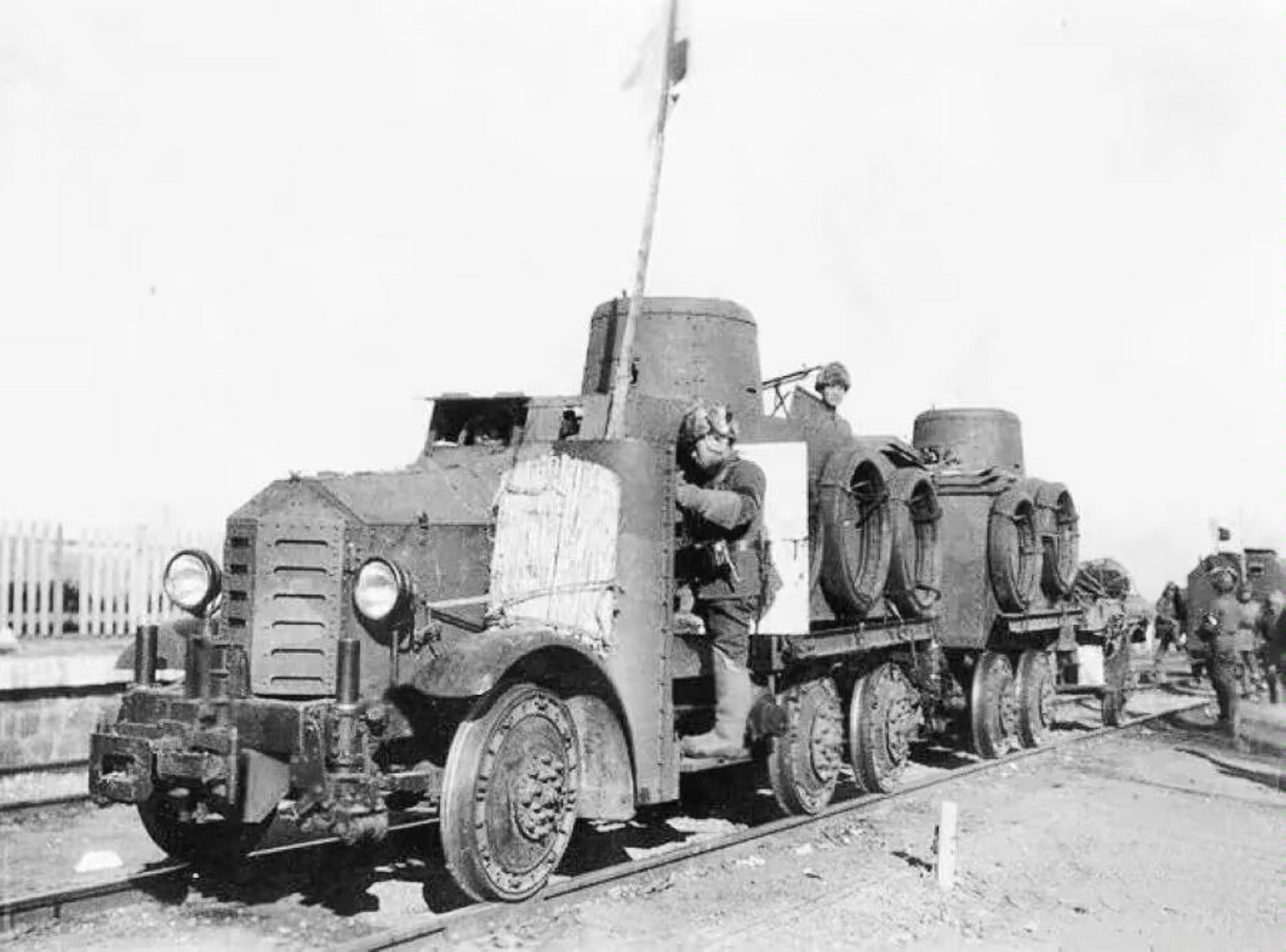 —日军九一式装甲车