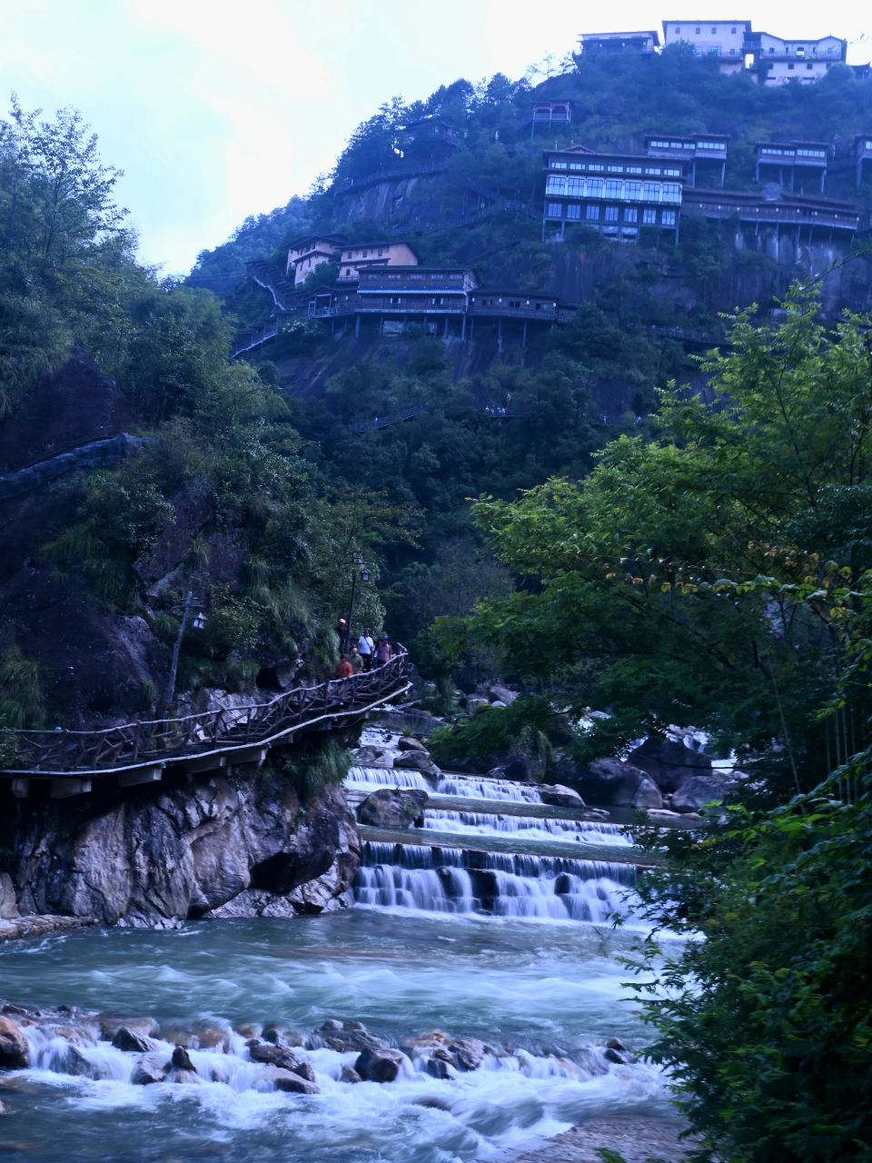 那天来到了上饶望仙谷,感受到了大自然的魅力.