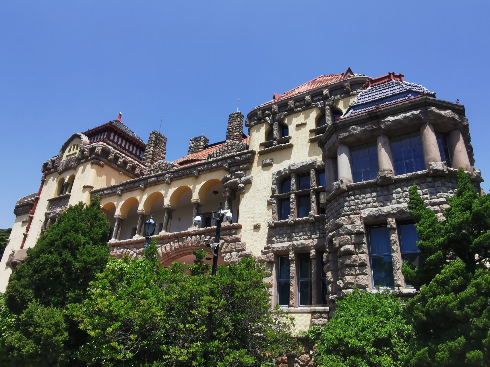 梅姐穷游中国行第21天,下午青岛德国总督楼旧址博物