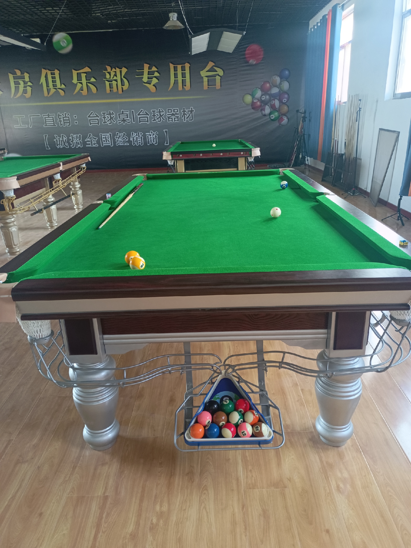 钢库和木库的区别 钢库库边有一个1-1.