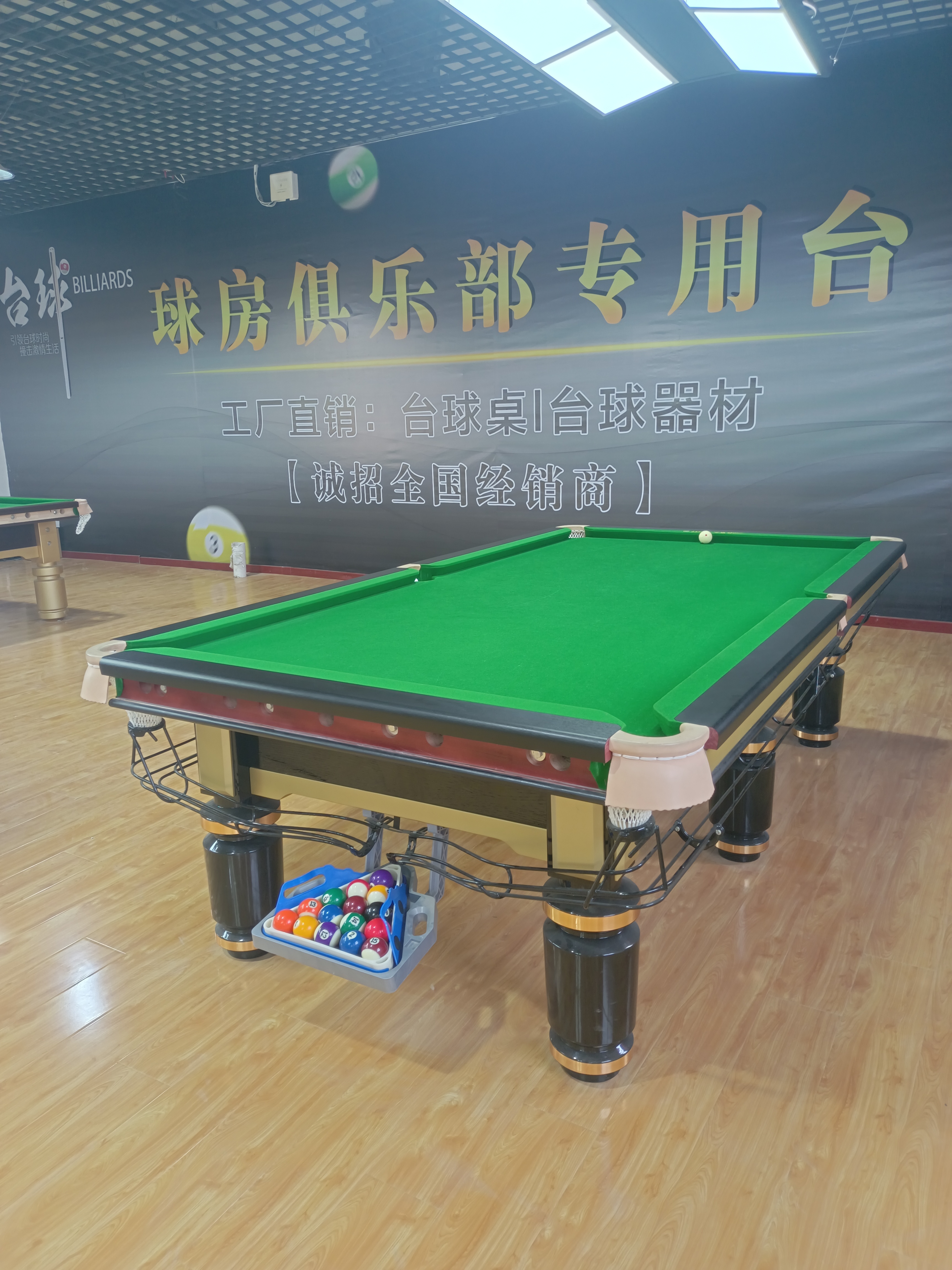 钢库和木库的区别 钢库库边有一个1-1.