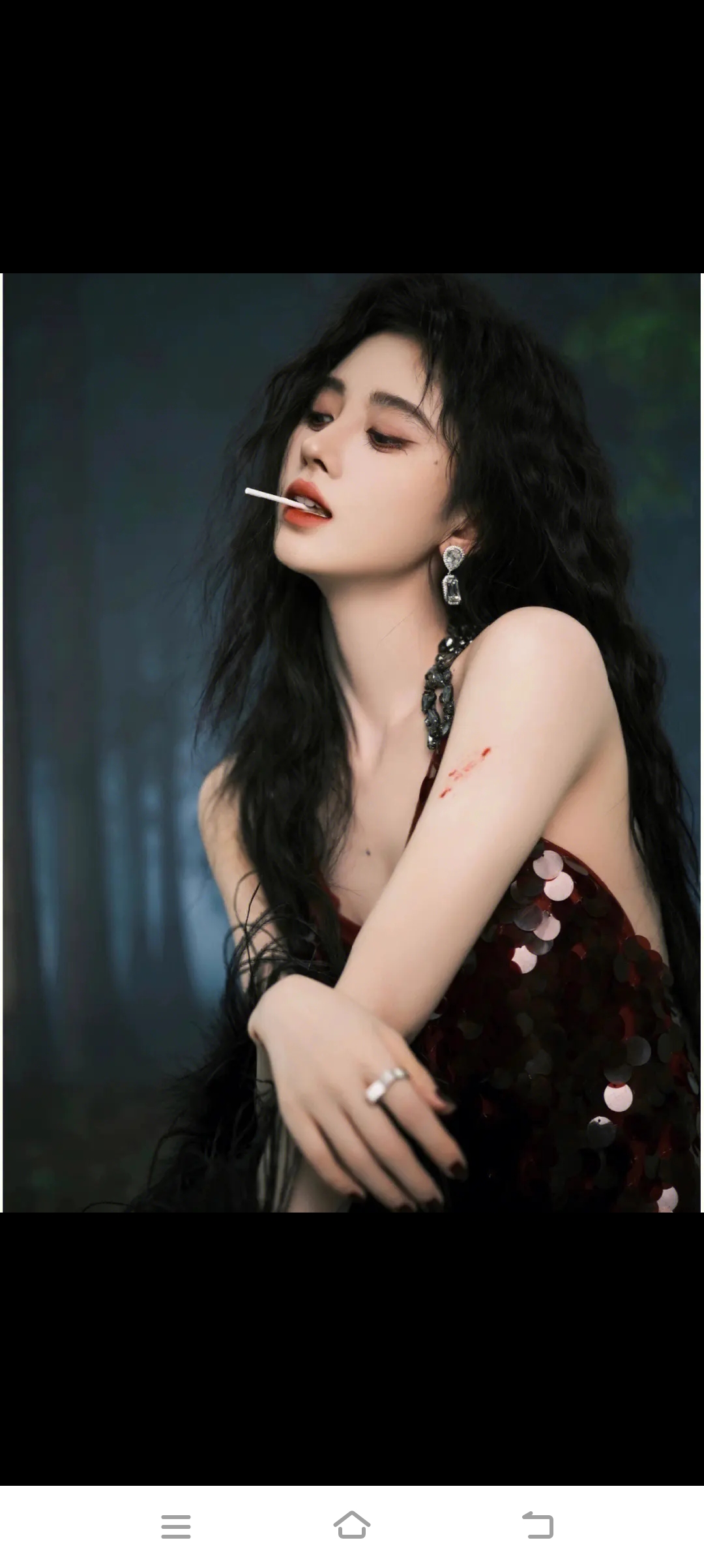 鞠婧祎的复古风穿搭来啦!