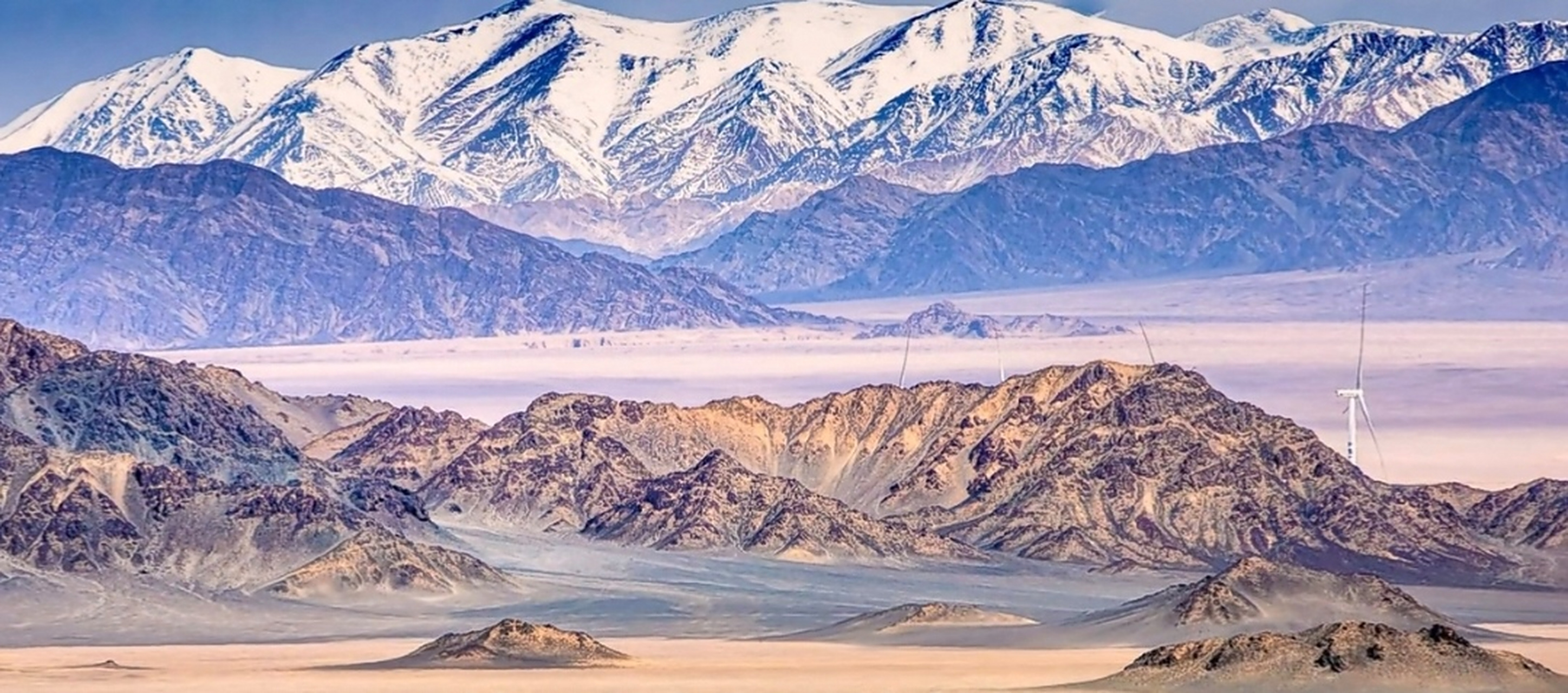 真正的国画大师(青海黑独山风光)  大自然是真正的国画大师, 笔墨所到