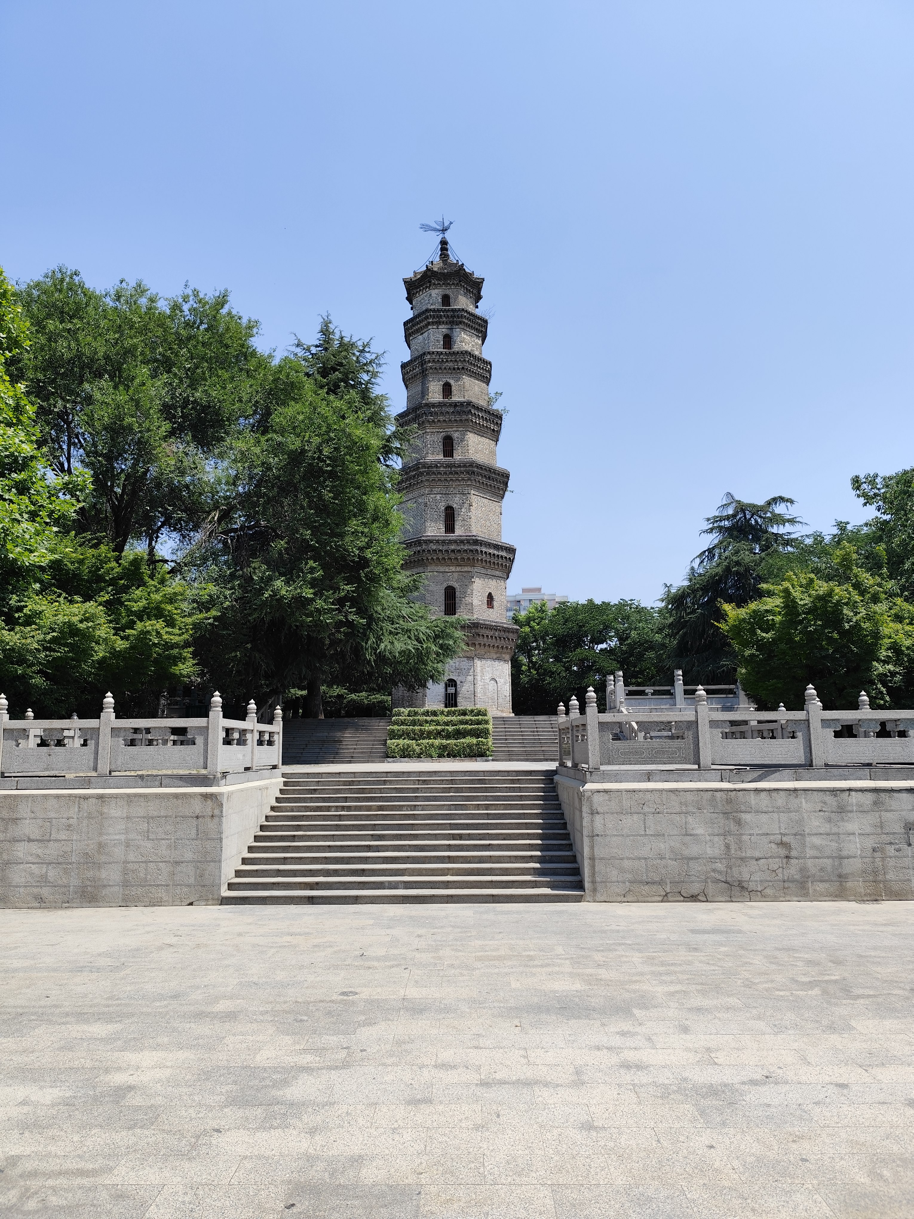 阜阳文峰公园大门图片