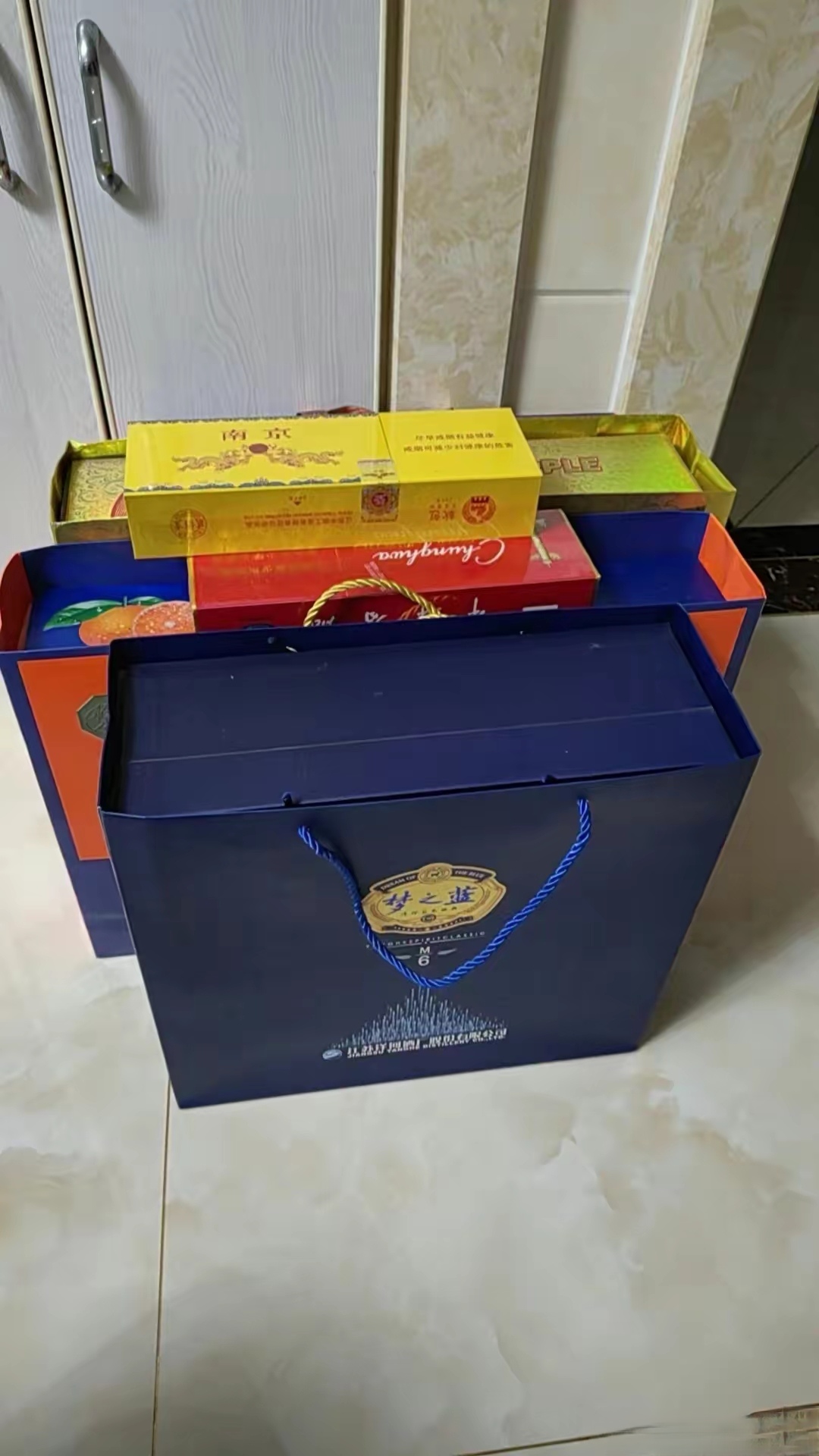 目测3000块左右吧.这下我难为了,这怎么办?