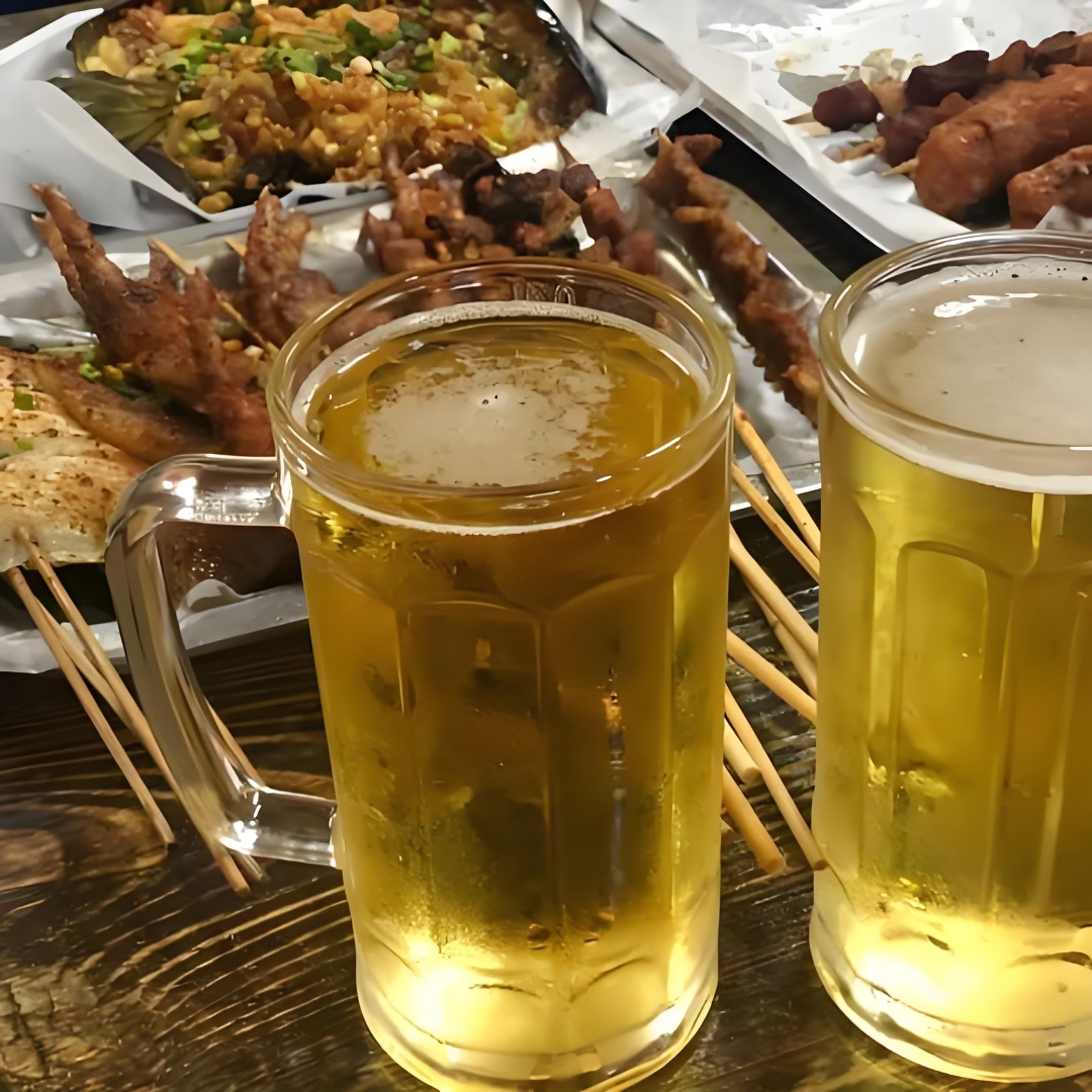 白酒和啤酒掺着喝容易醉吗，白酒脾酒一起喝会怎样