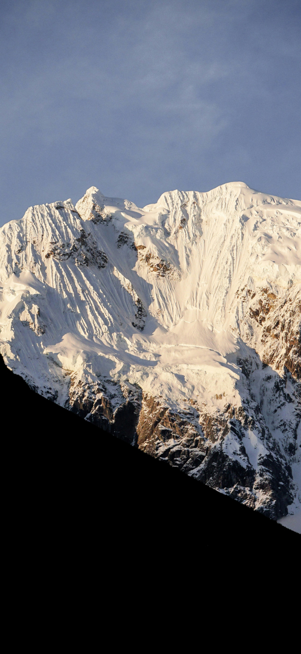 无限风光在险峰:山峰高清壁纸