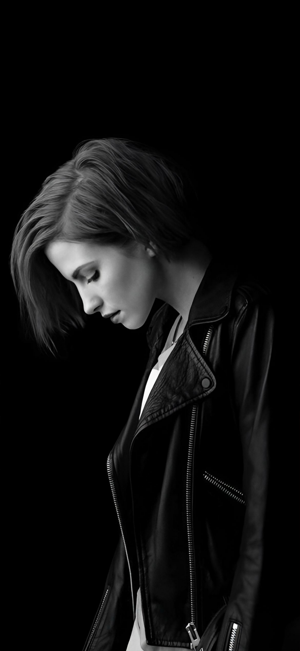 悲伤女孩壁纸|唯美壁纸