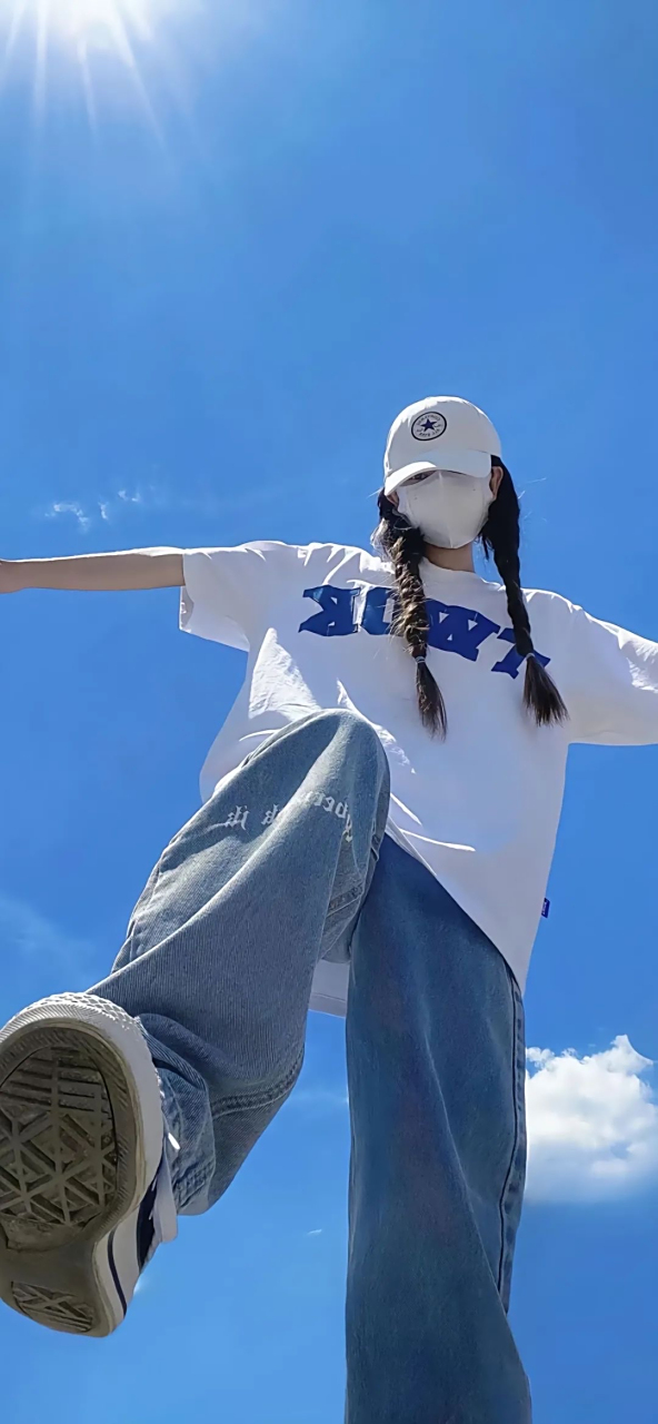 壁纸:青春靓丽女孩壁纸