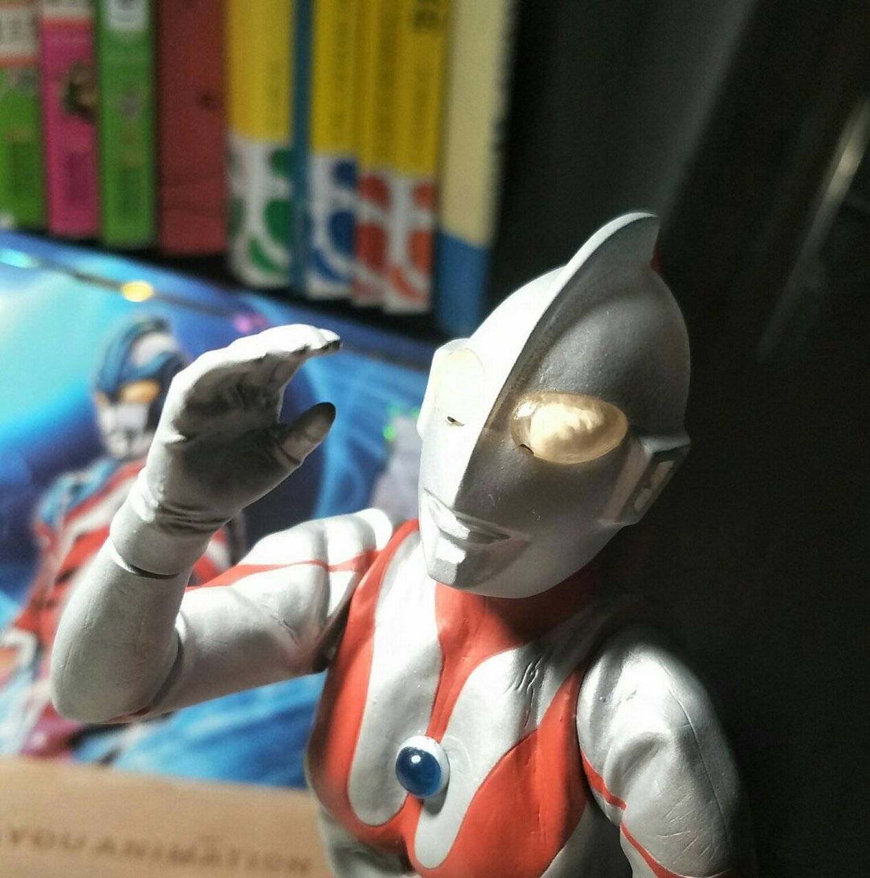 奥特耳光[嘿哈]