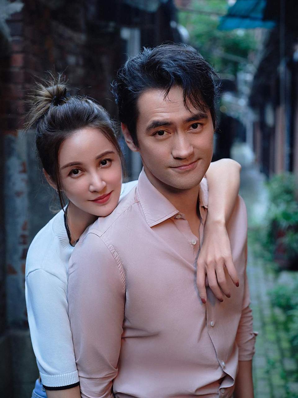 袁弘张歆艺同框大秀恩爱