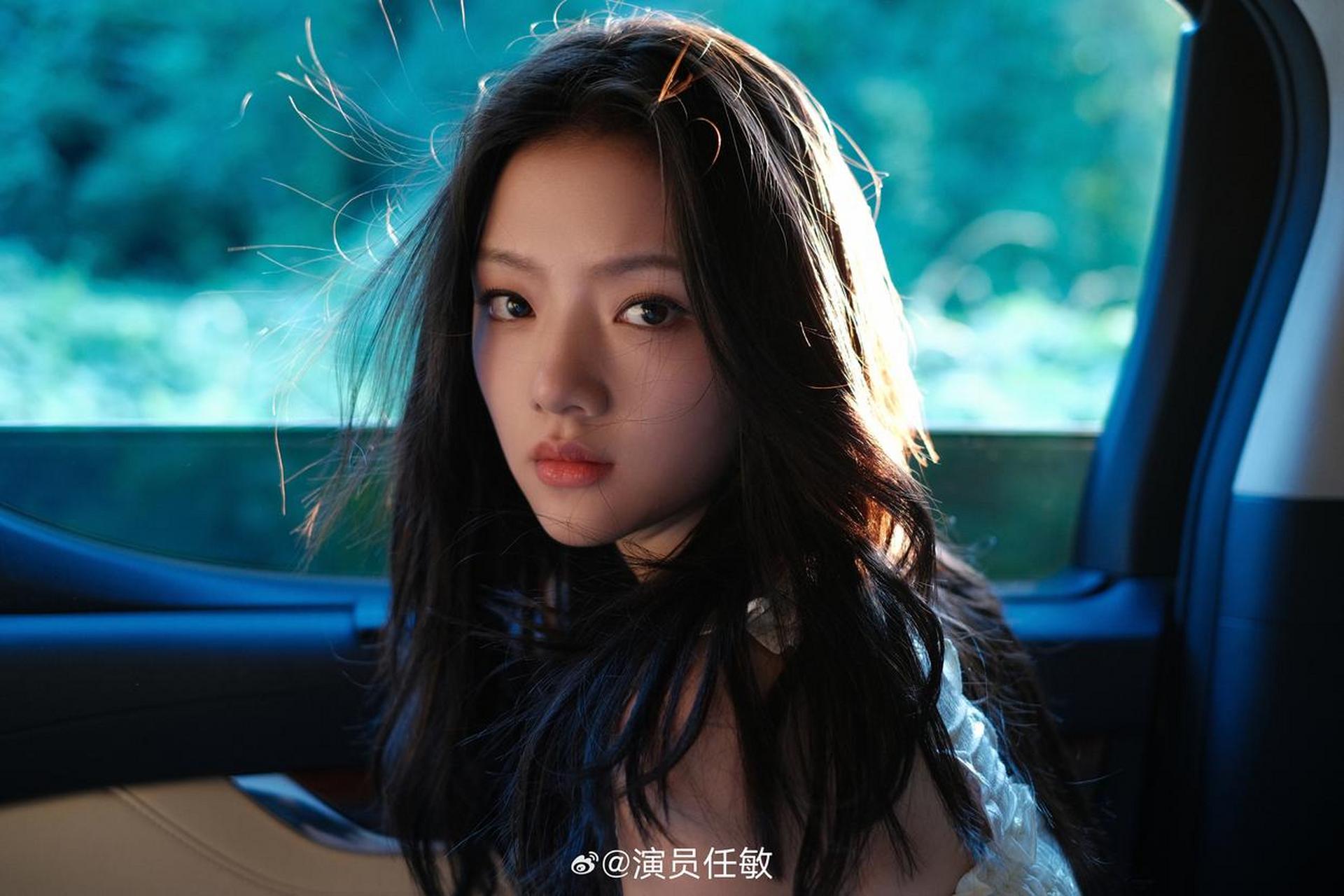 任敏这组照片挺好看的