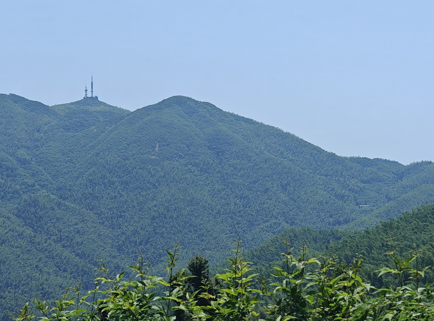 生态环境优越,是徒步与观光的好去处,也是汨 玉池山汨罗达摩岭