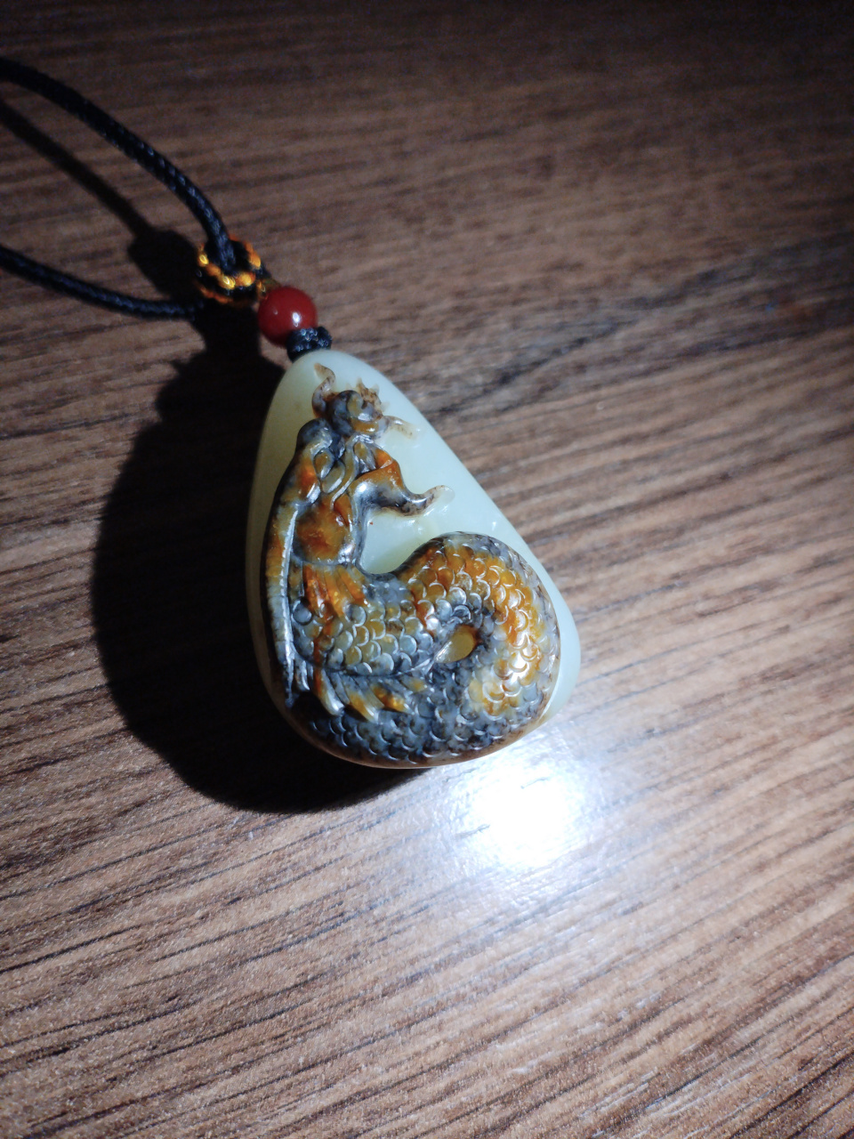 孤品,和田玉籽料雕刻.过年回血急出手!