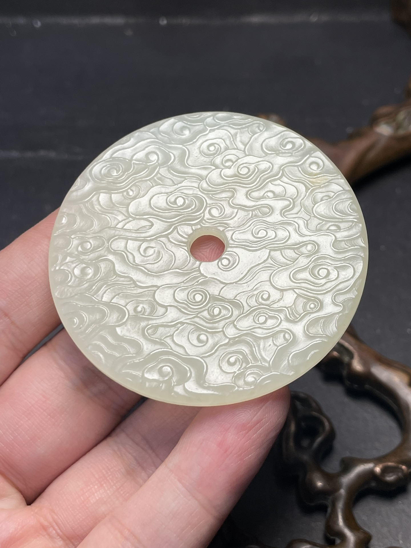 和田玉祥云纹玉佩,祥瑞云气,吉祥,喜庆,幸福