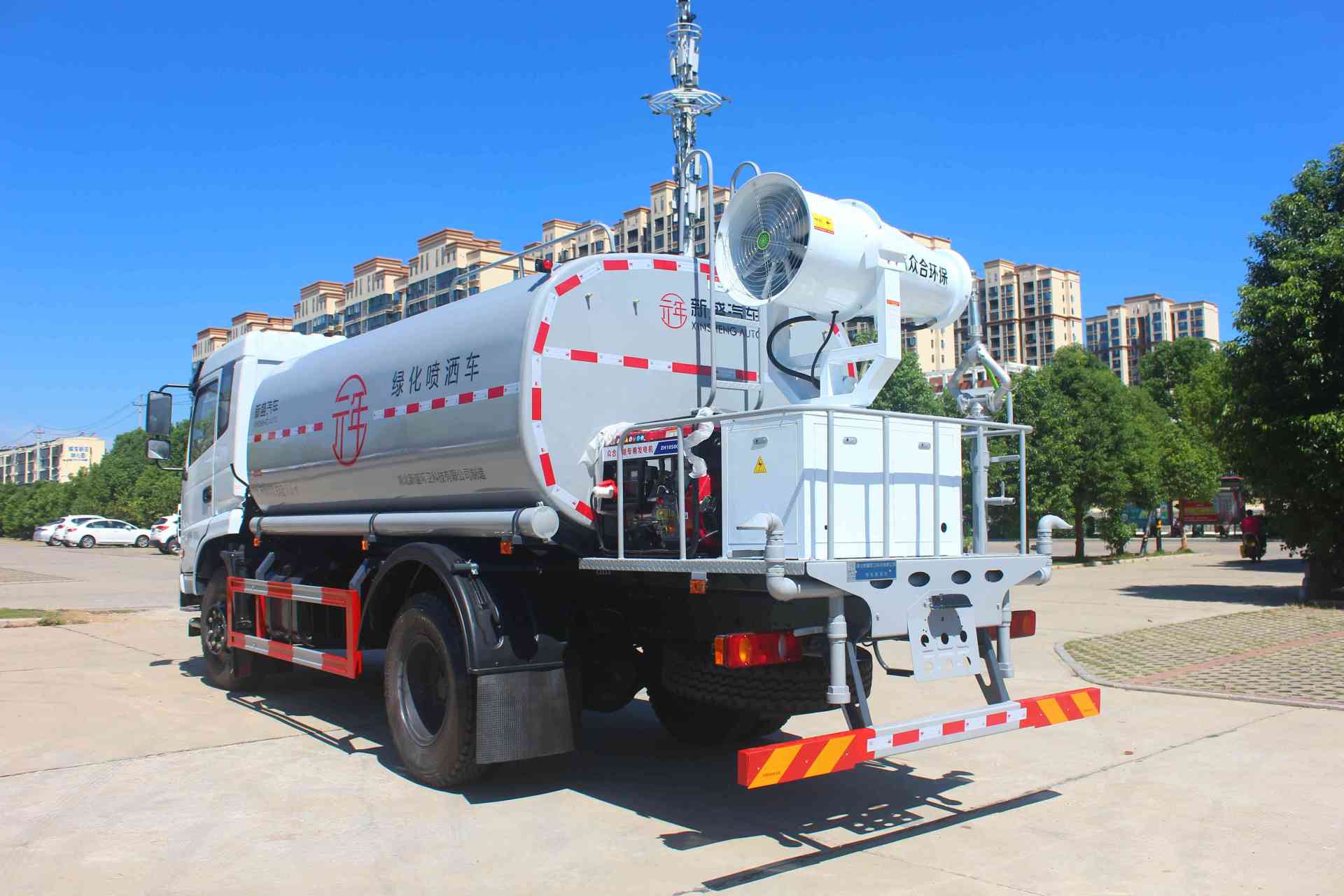 洒水车厂家# 12方东风锦程kh洒水车/雾炮车 底盘型号:eq1160gsz6jj