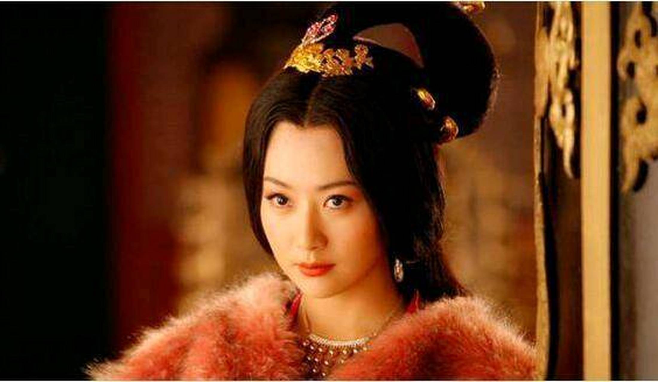 萧皇后,曾贵为皇后,南朝梁明帝萧岿的女儿萧氏女,一生经历了南北朝,隋