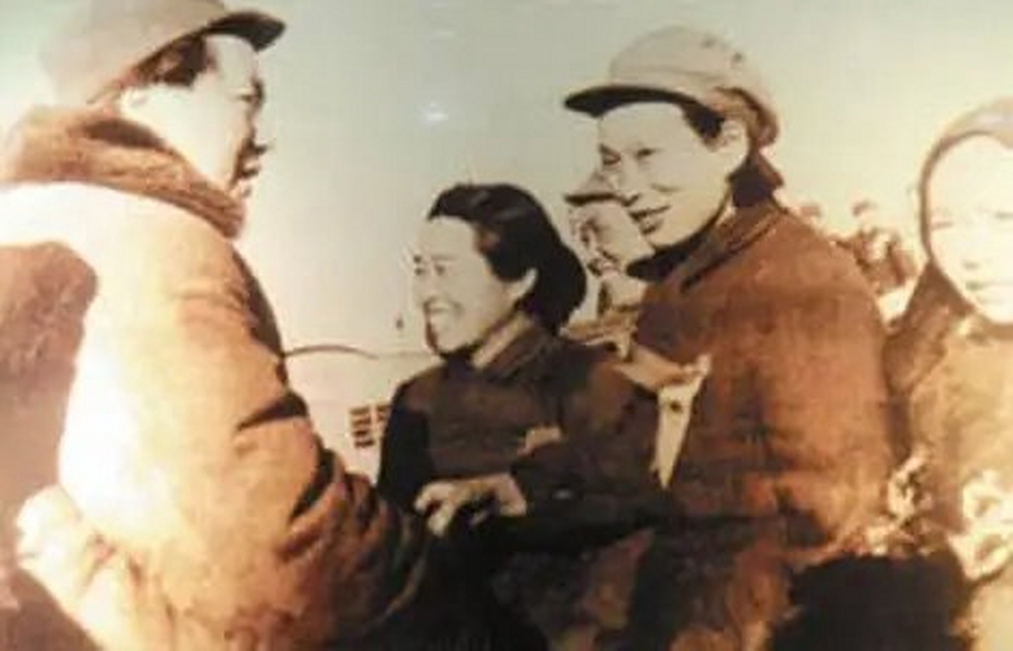 1935年2月,红军女战士李坚真来到干部休养连任指导员后,样样事情都