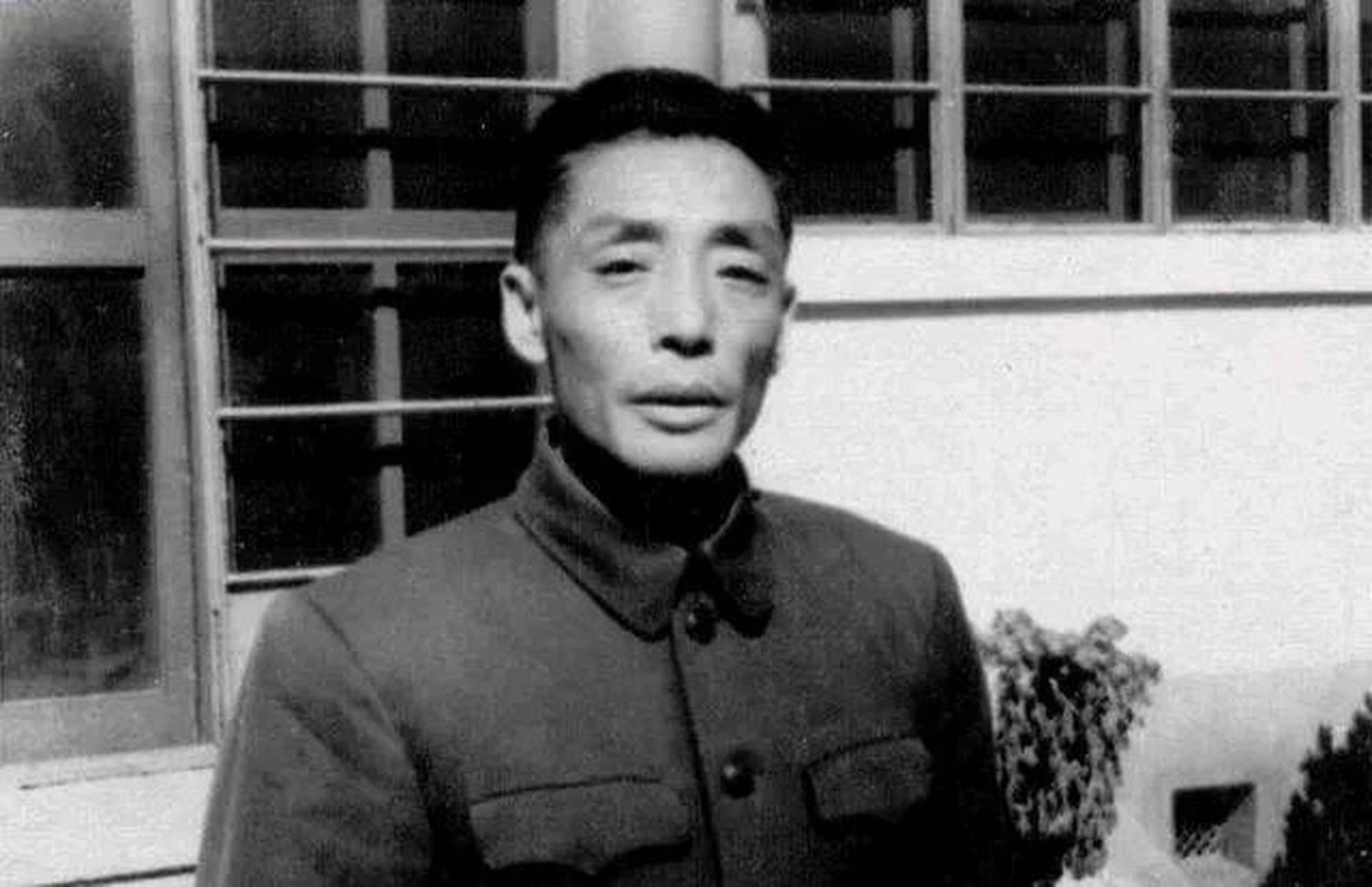 开国少将吴咏湘从刚开始参加革命他身上的故事就非常传奇,当时吴咏湘