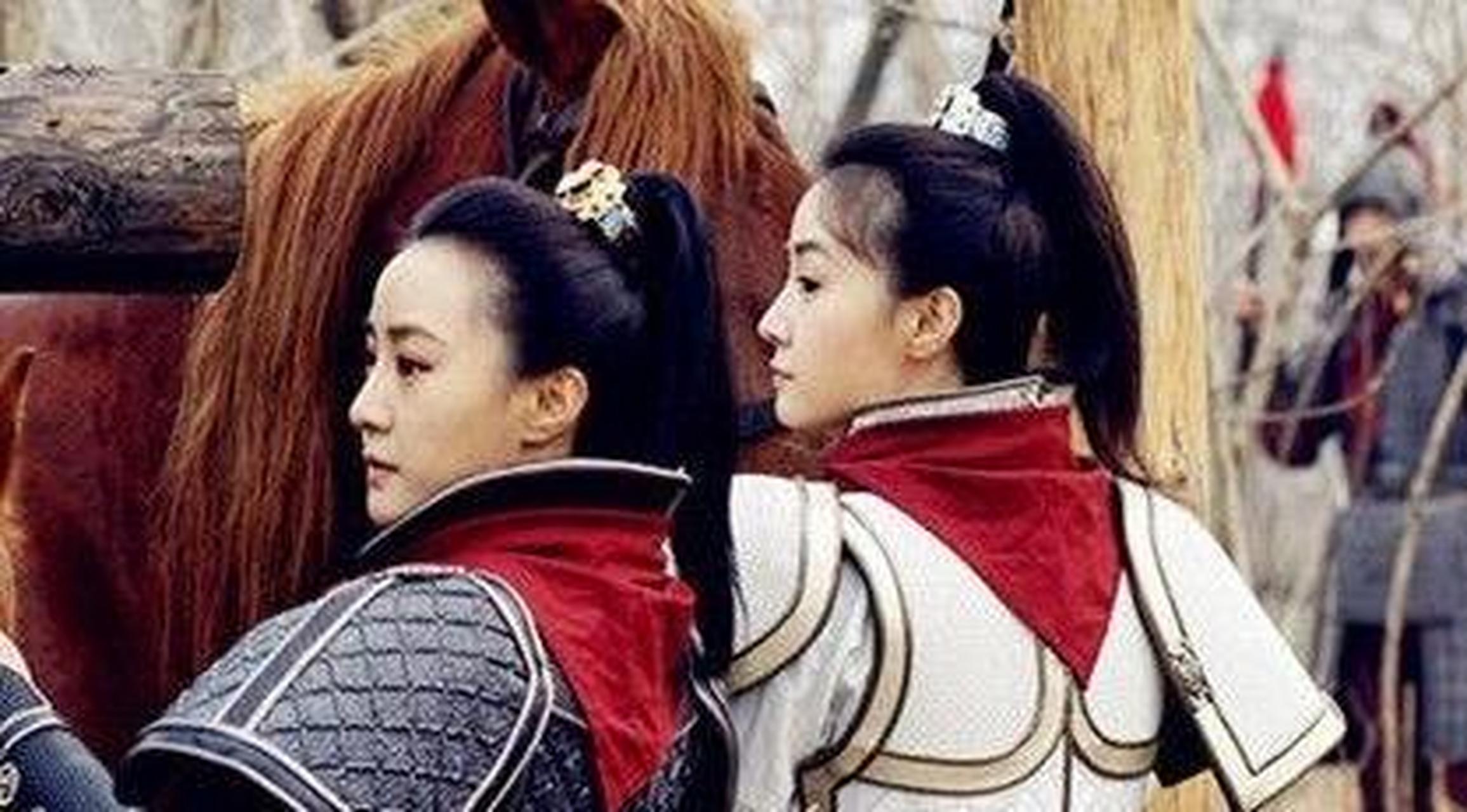 轻知识就要轻松学 黑白夫人由黑夫人和白夫人共同组成,黑白夫人是大