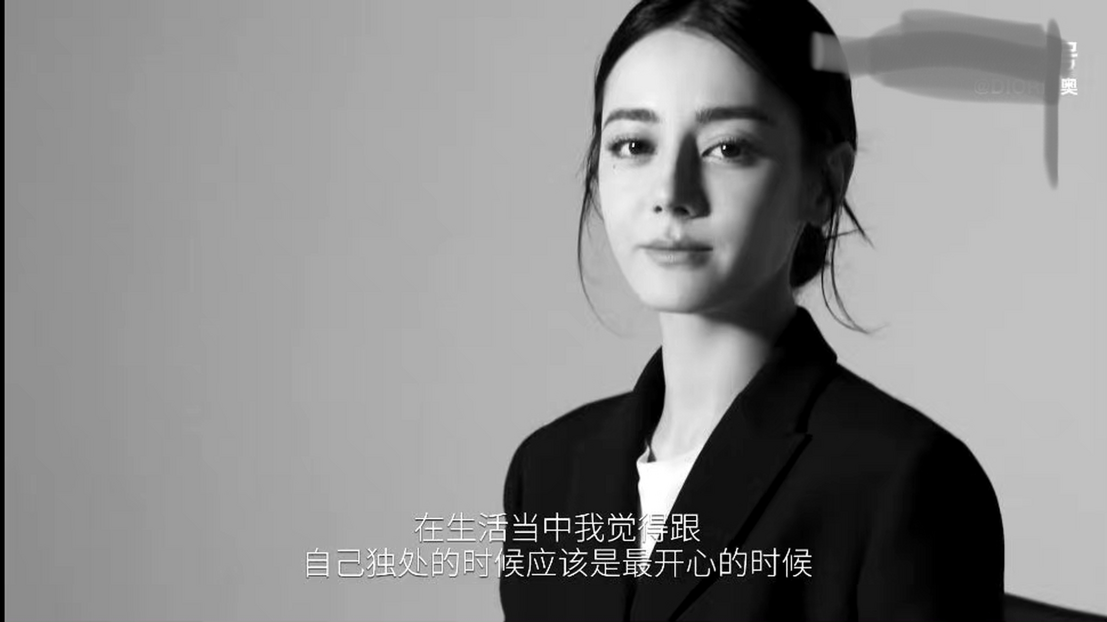 综艺大本营# 迪丽热巴最新采访来啦～对话热巴,会在饰演过的每一个