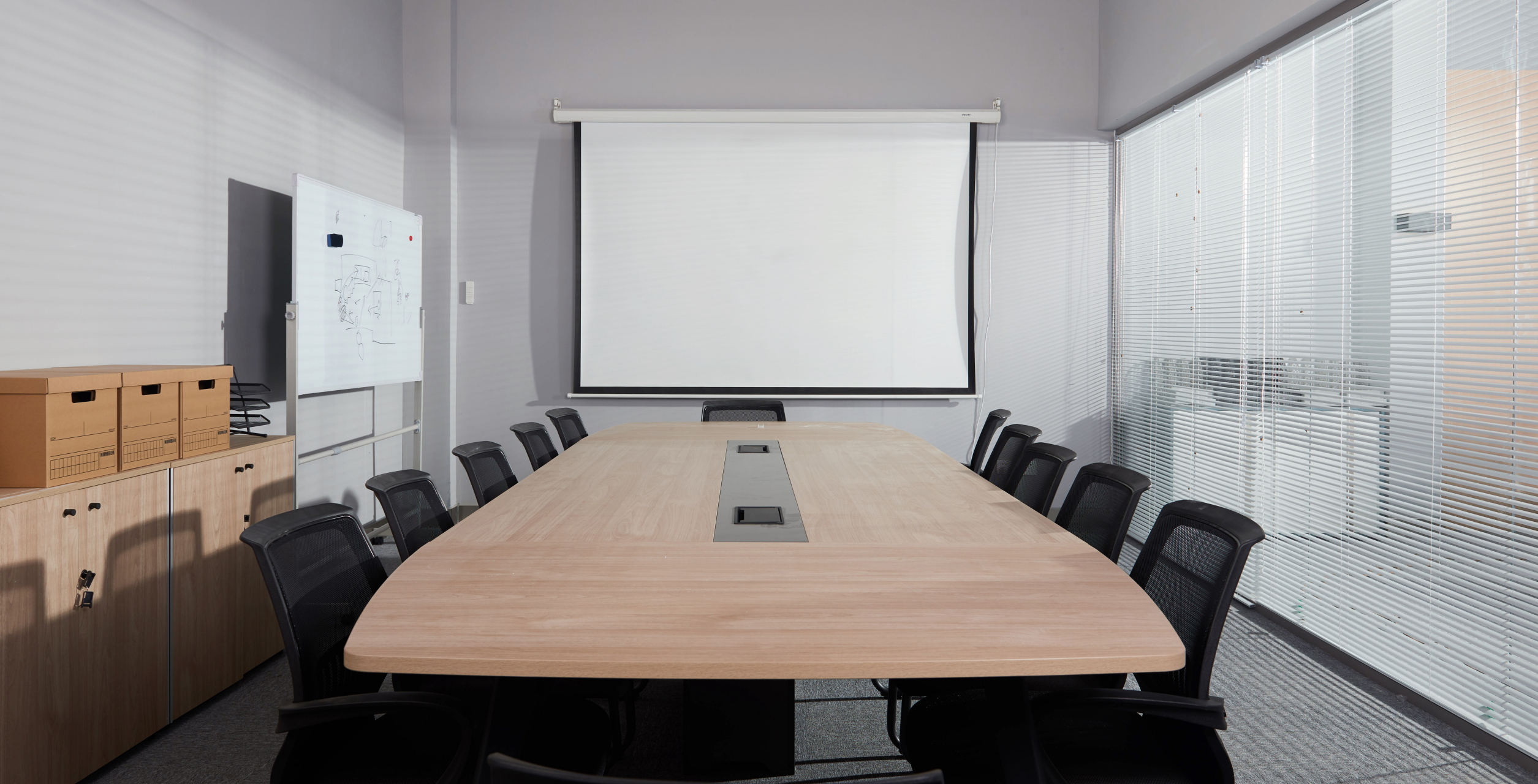 商务办公室实景棚‖八爪鱼影视基地 办公室含:敞开式工位,会议室,老板