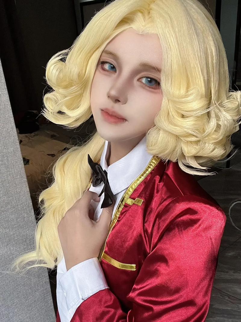 亚瑟真人太帅了