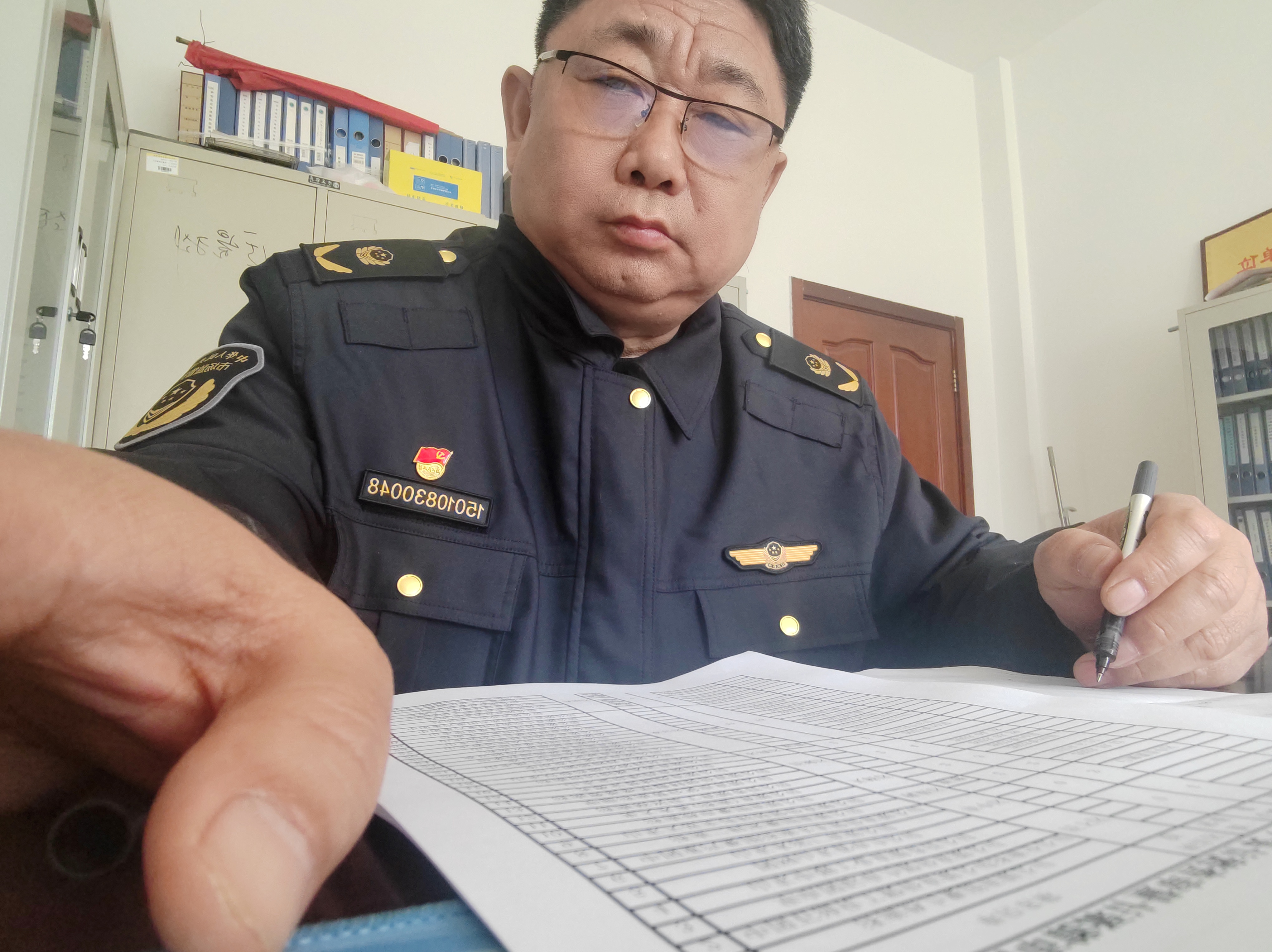 济阳区市场监管局质量发展督管科对辖区水表,暖气表