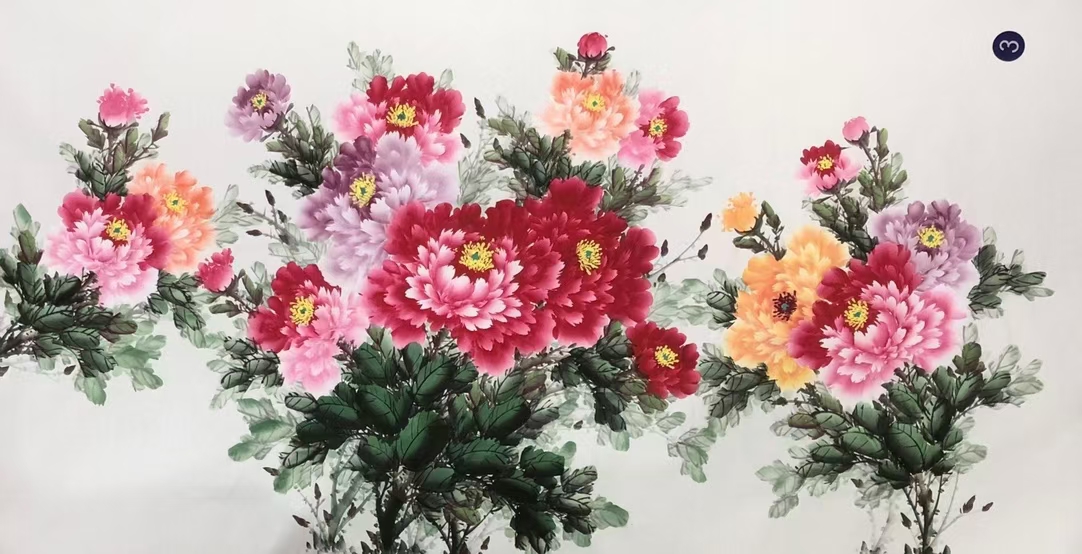 这幅画以其绚丽多彩的牡丹花为主题,展现了自然的美丽与生机